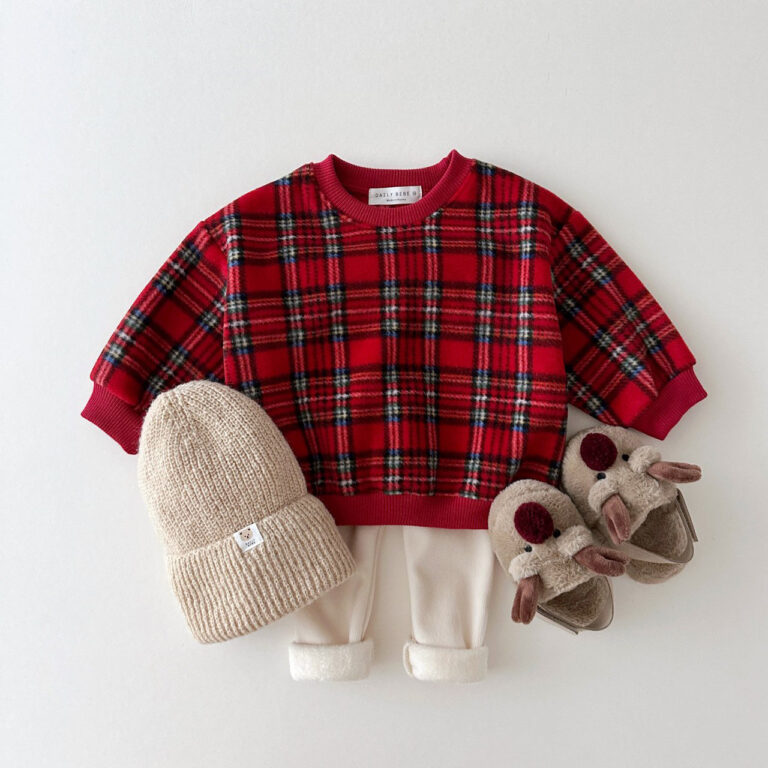 Merry Sweatshirt thumbnail 4