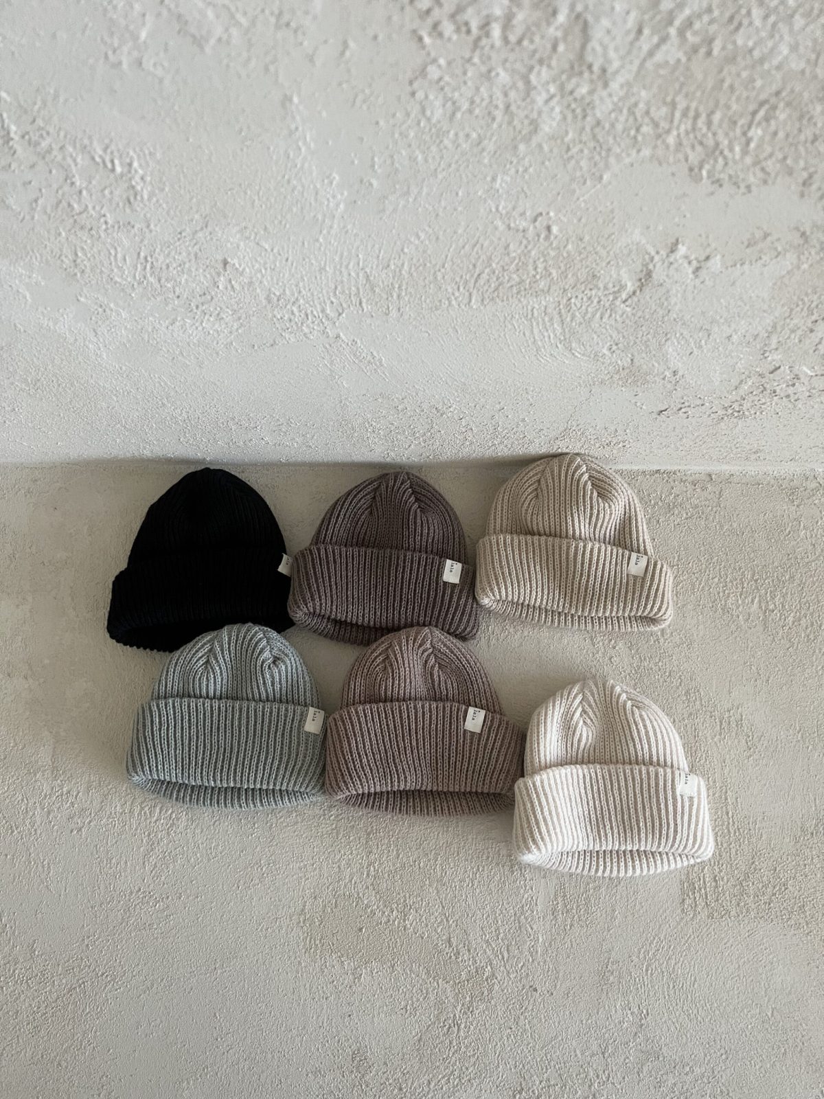 O Color beanie - Image 2