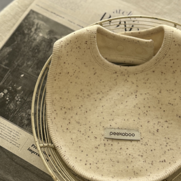 Neuf Bib