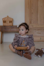 Madeleine Embroidered Romper - Image 3