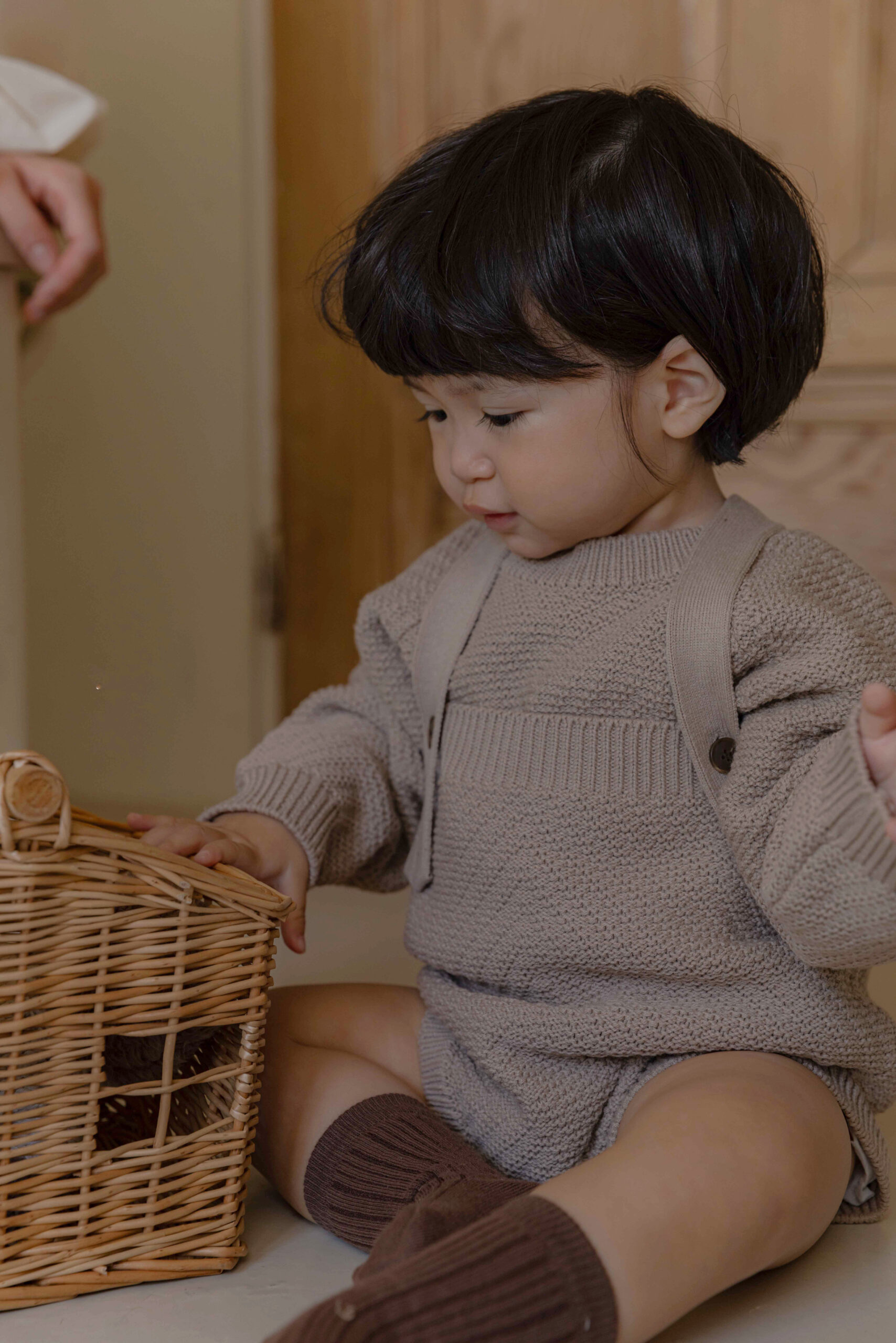 50 (2) Roen Knit Set - Image 1