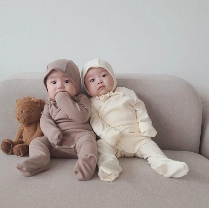 Infant Plain Set (Suit - Leggings - Bonnet) image 1 Infant Plain Set - Image 1
